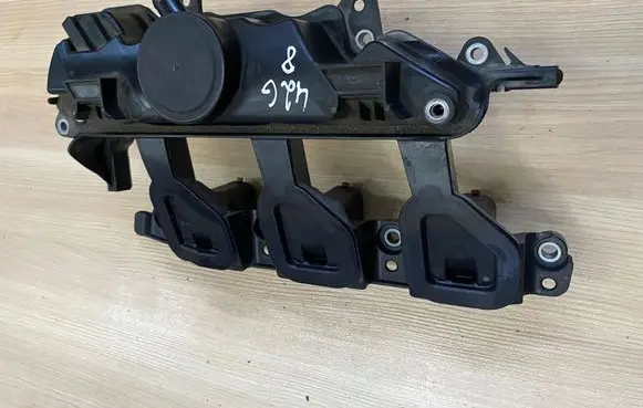 Renault Master III Intake manifold 8200924262