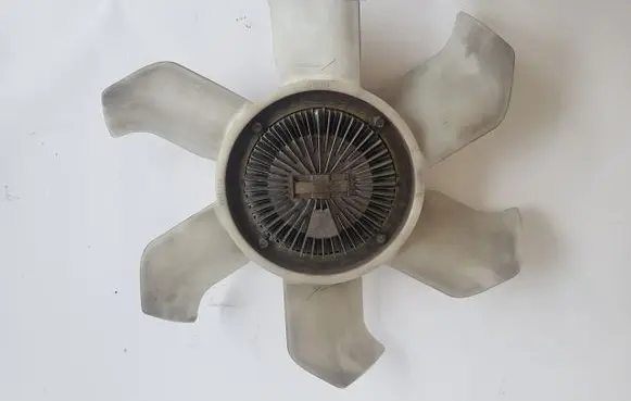 Mitsubishi Pajero Viscous fan 