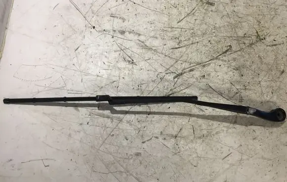 Windshield/front glass wiper blade