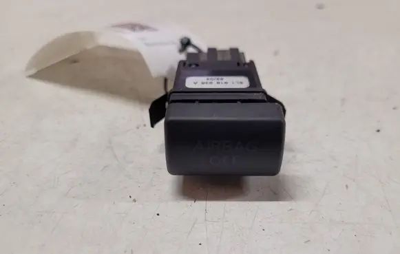 Seat Ibiza III (6L) Passenger airbag on/off switch 6L1919235A