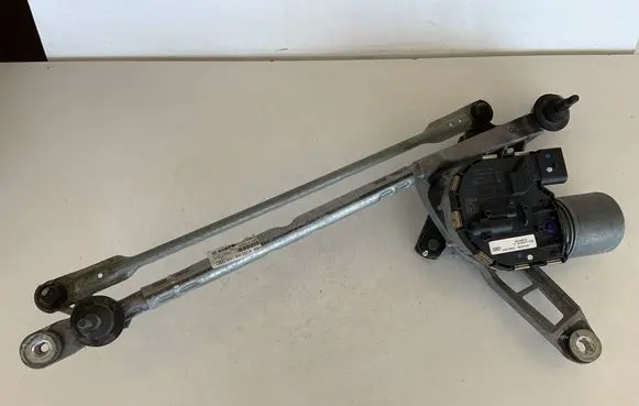 Audi A4 S4 B9 Front wiper linkage and motor 8W1955023A 8W1955119