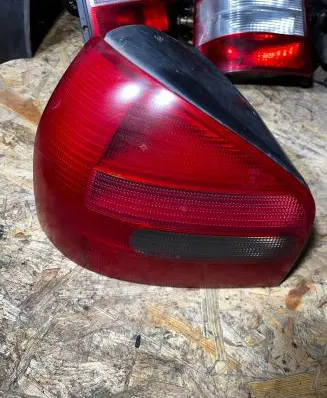 Audi A3 S3 8L Rear/tail lights 810945095A