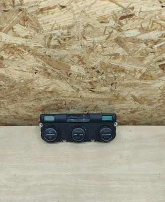 Volkswagen PASSAT B6 Climate control unit