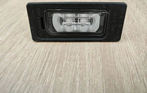 Audi A7 S7 4G Number plate light 4G0943021