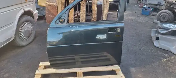Land Rover Freelander Front door 