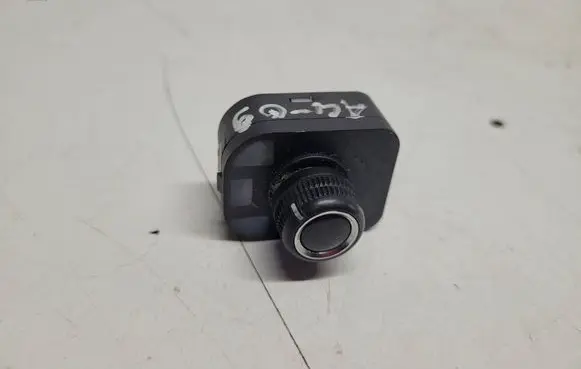 Audi A4 S4 B8 8K Wing mirror switch 8K0959565B 2809