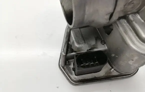 BMW 1 E81 E87 Throttle valve 780437301