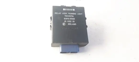 Toyota Avensis T220 Other control units/modules 8281005020 05810220