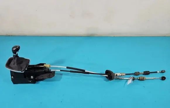 Opel Insignia A Gear shift cable linkage 13261545 IMPRK1377077