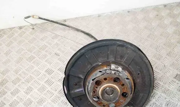 Mercedes-Benz E W212 Rear wheel hub