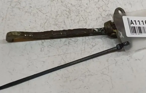 Peugeot 406 Rear door check strap stopper 