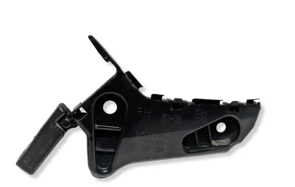Mazda 3 Front bumper mounting bracket BCKN500T1 K4150