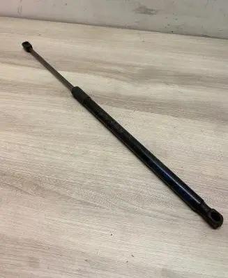 Nissan Leaf II (ZE1) Tailgate/trunk strut/damper