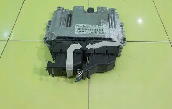 Ford Focus Engine control unit/module CV6112A650ANE