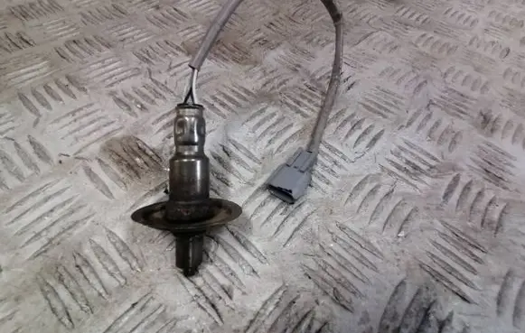 Dacia Sandero III Lambda probe sensor 226901685r A2822030244