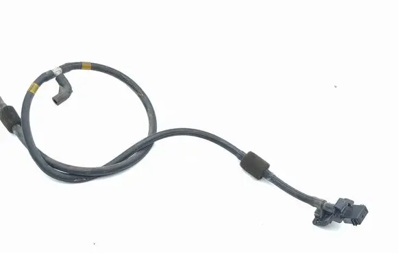 Lexus IS 220D-250-350 Windshield washer spray nozzle