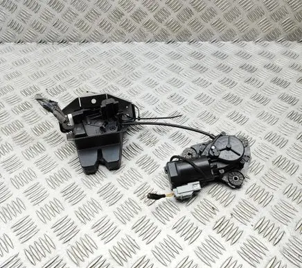 Volvo S90, V90 Tailgate/trunk/boot lock/catch/latch 31349975 32149887
