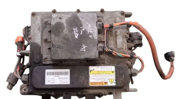 Mitsubishi i-MiEV Voltage converter inverter 9499A437 ZHTP1529R