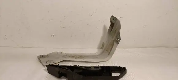 Volkswagen Touran II Fender mounting bracket 1T0821136C 2K5807184