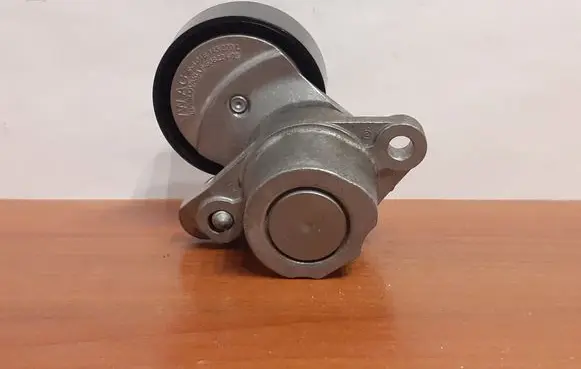 Volkswagen Golf VII Alternator belt tensioner JN804E145299L 6150