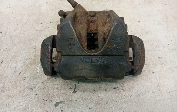 Volvo XC60 Front brake caliper