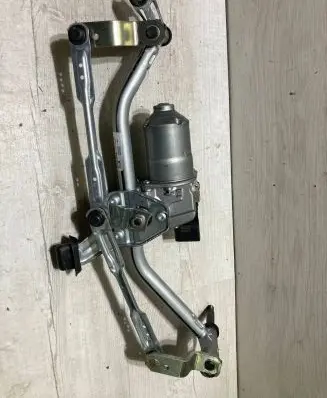 Front wiper linkage