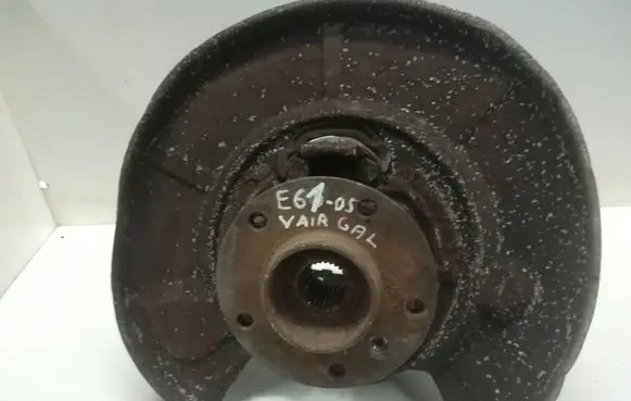 BMW 5 E60 E61 Rear wheel hub