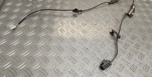 Toyota Auris E180 Rear ABS sensor wiring 