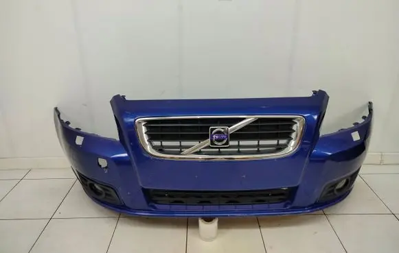 Volvo V50 Front bumper 