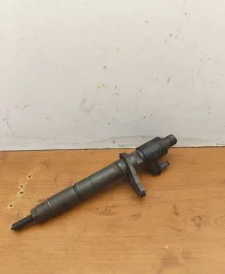 Jaguar XF X250 Fuel injector 9X2Q9K546DB 0445116011