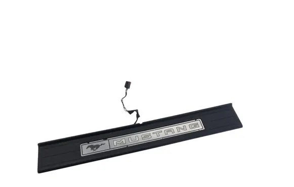 Ford Mustang VI Front sill trim cover FR3B6313222