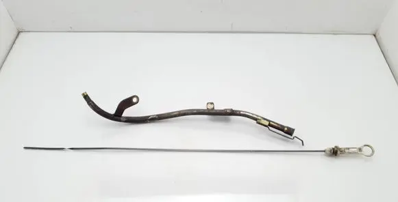 Mitsubishi Pajero Oil level dip stick 