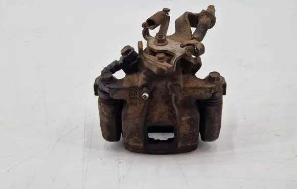 Mitsubishi Outlander Rear brake caliper