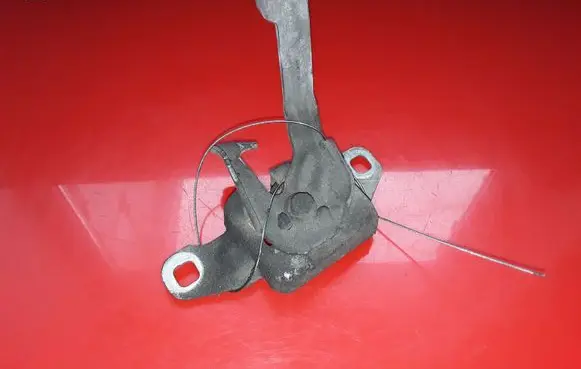 Dacia Dokker Engine bonnet/hood lock/catch NOCODE