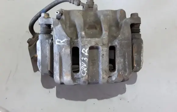 Honda CR-V Front brake caliper