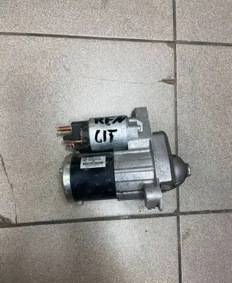 Mercedes-Benz Citan II Starter motor 233006442R M000TD3271ZE