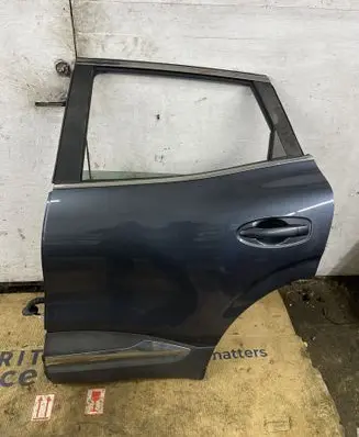 Renault Kadjar Rear door 