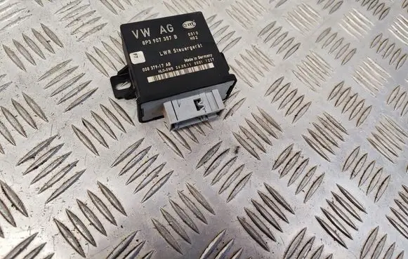 Audi A3 S3 A3 Sportback 8P Light module LCM 8P3907357B