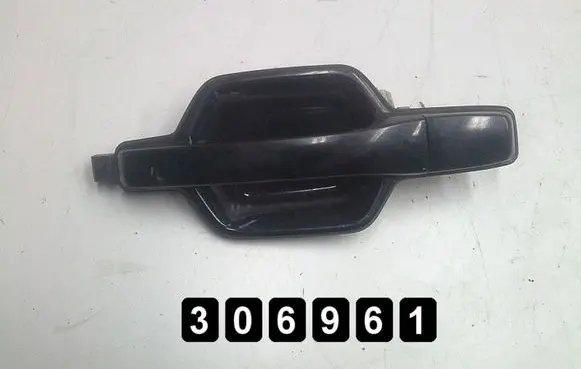 Mitsubishi Pajero Front door exterior handle X24B