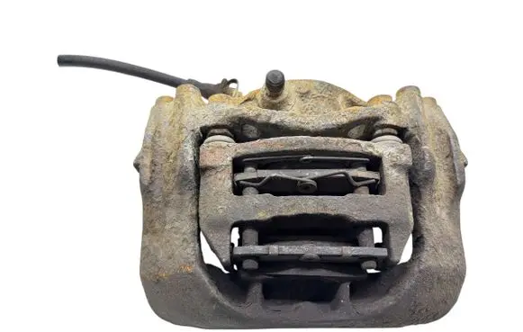 Volkswagen Multivan T4 Front brake caliper