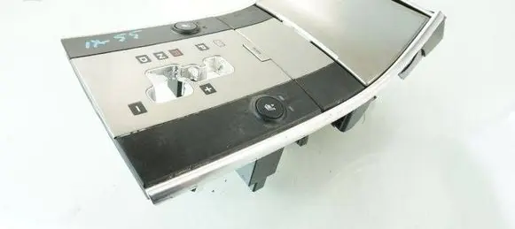 Hyundai ix 55 Gear shifter surround trim plastic