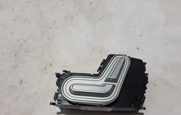 Mercedes-Benz GLE W167 Seat control switch A1679059100
