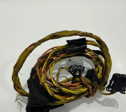 Mercedes-Benz E W211 Sound system wiring loom 