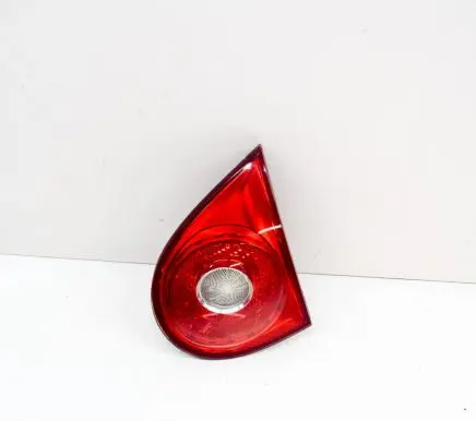 Volkswagen Golf V Tailgate rear/tail lights 1K6945094G 89031778