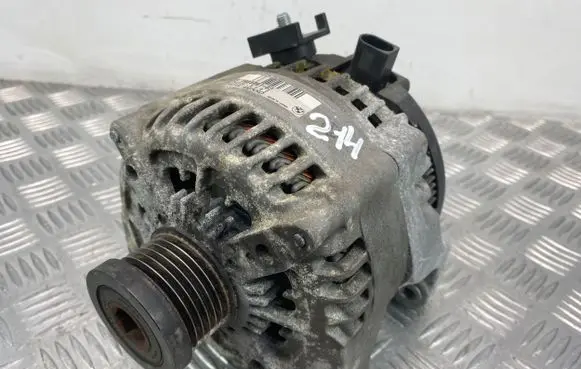 BMW X1 E84 Generator/alternator 7605061 1042106402 14V210A