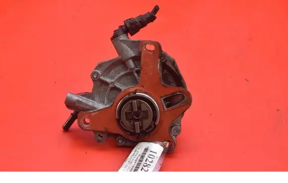 Ford Focus ST Vacuum pump 9674192280