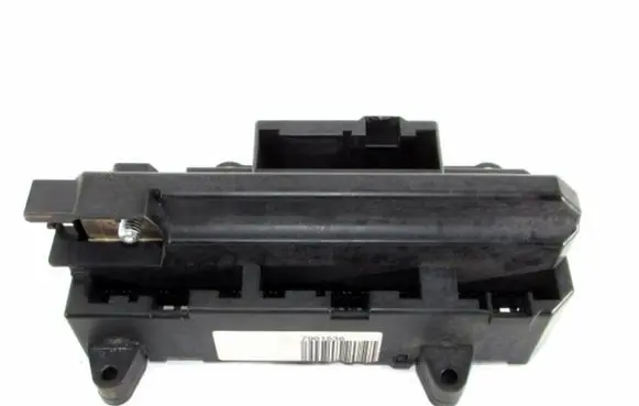 BMW 7 E65 E66 Fuse module 106887101