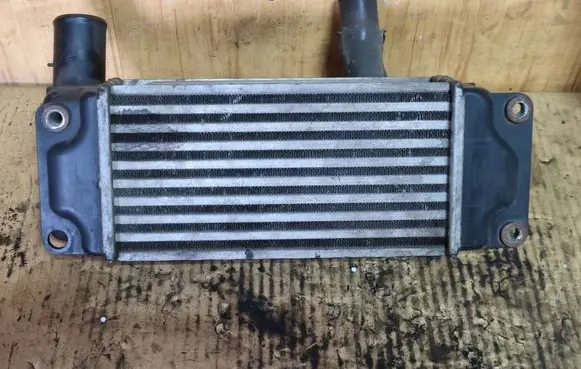 Toyota Auris 150 Intercooler radiator JD1270000692 0N030