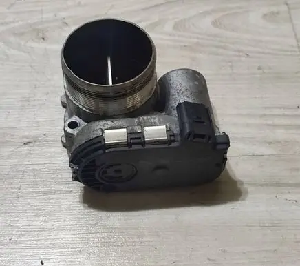 Jaguar F-Pace Throttle valve G4D39F991AA 0280750610