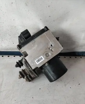 Volkswagen PASSAT B6 ABS Pump 3C0614109C 6431601 16431501C